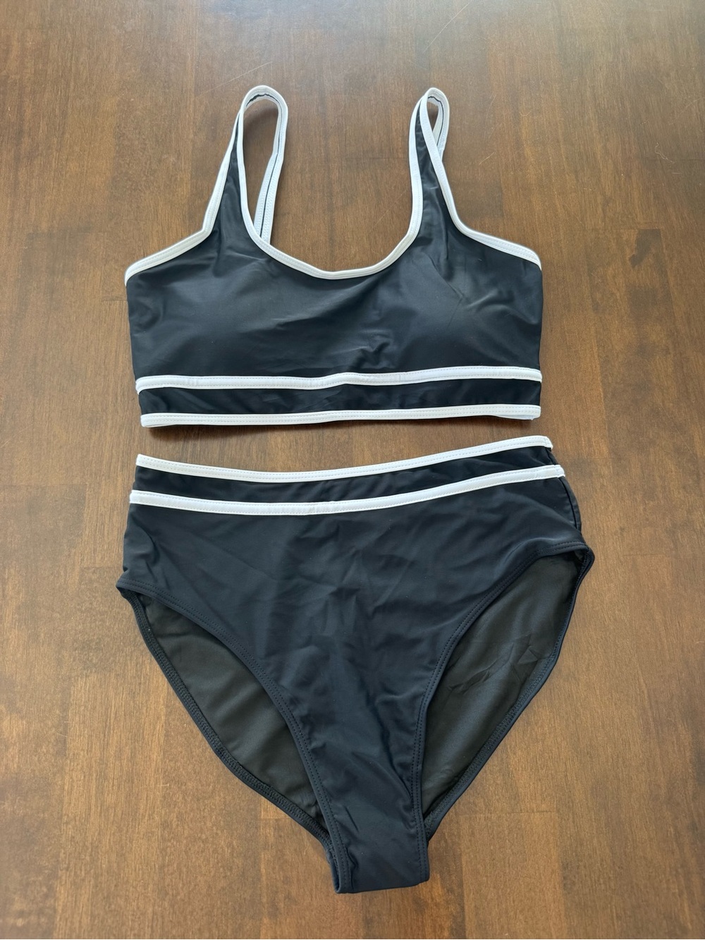 Black & White Trim High Waisted Bikini Set Size Large